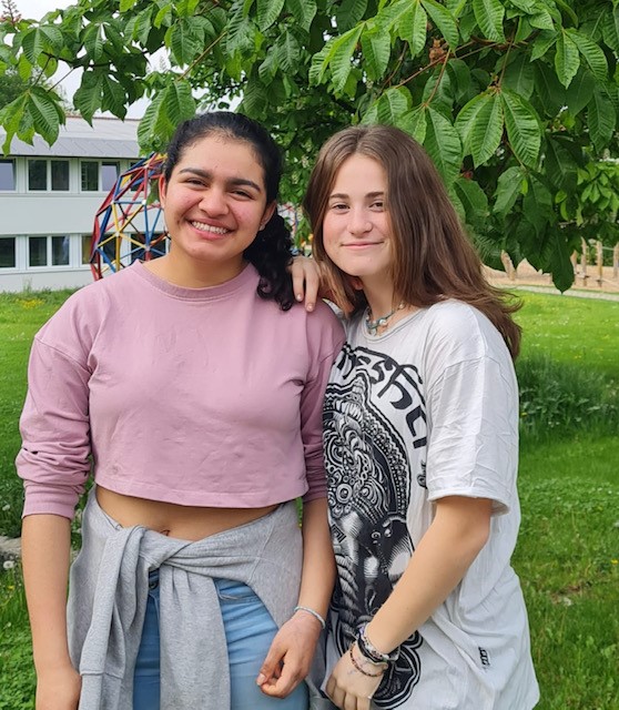 Zwei Gastschülerinnen der Schloss-Schule aus Kolumbien und Südafrika berichten